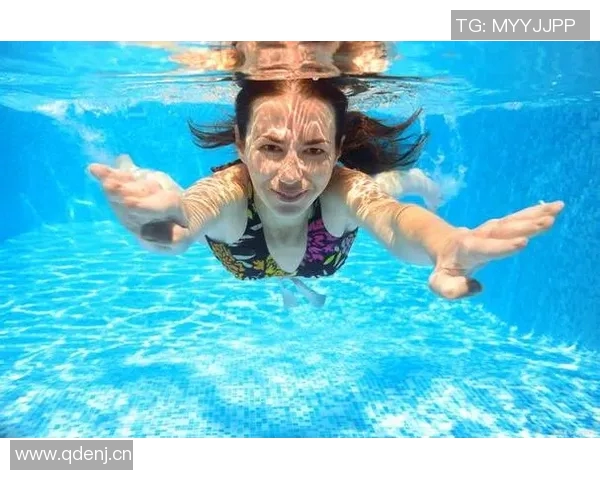 提升游泳体验的必备配件推荐，让你畅游无阻，享受水中乐趣