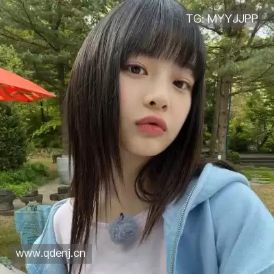 何凡菁